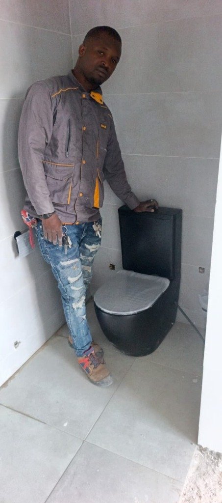 Ibrahim Atama - Expert IB Plomberie en intervention sanitaire